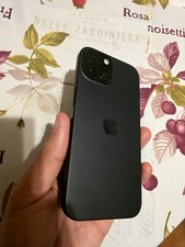 Apple iPhone 15 - 128GB -